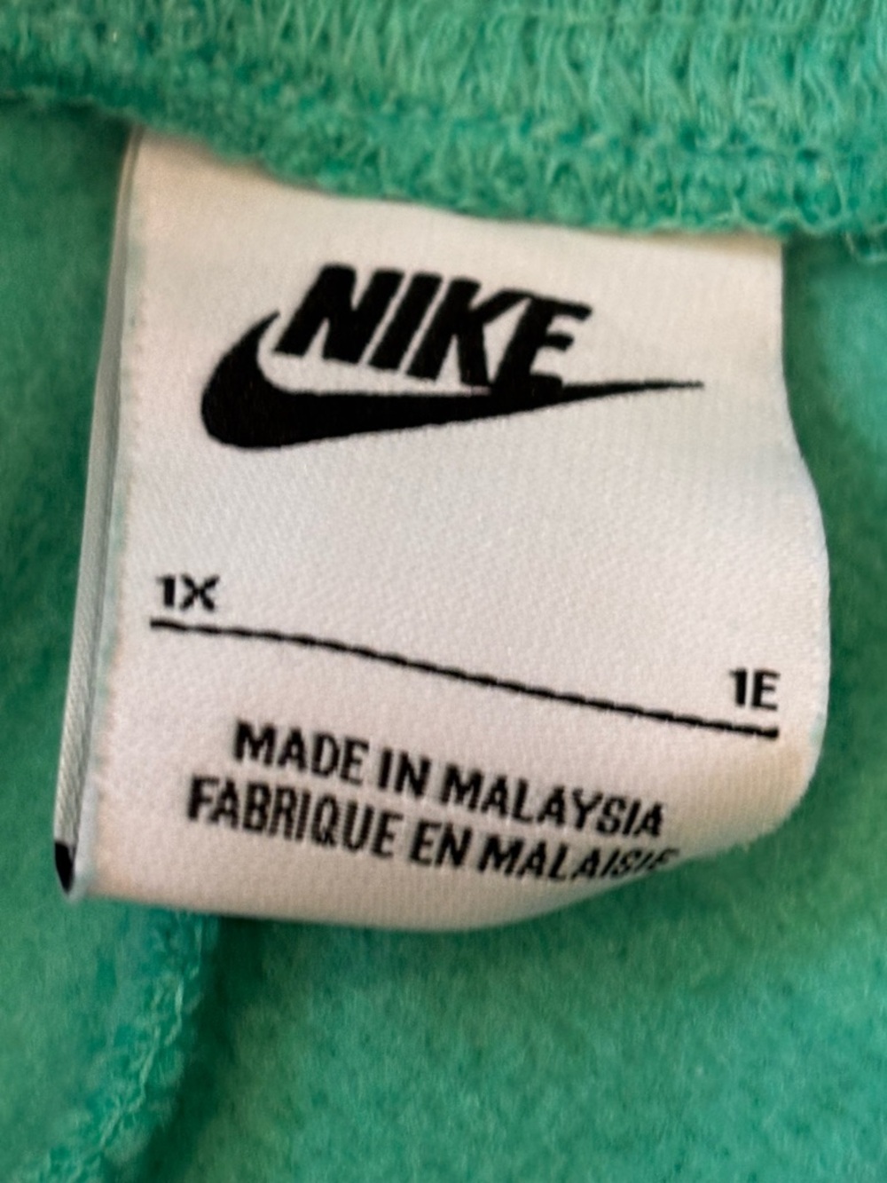 Nike Drawstring Jogger Shorts - Green and Black - Picture 2 of 10